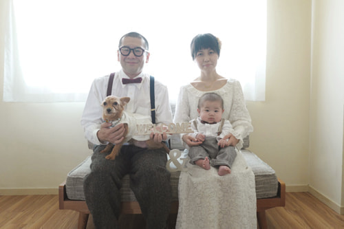 ブライダル(エンゲージメントフォト)写真 撮影場所 大和市(森) ソファ、家族写真